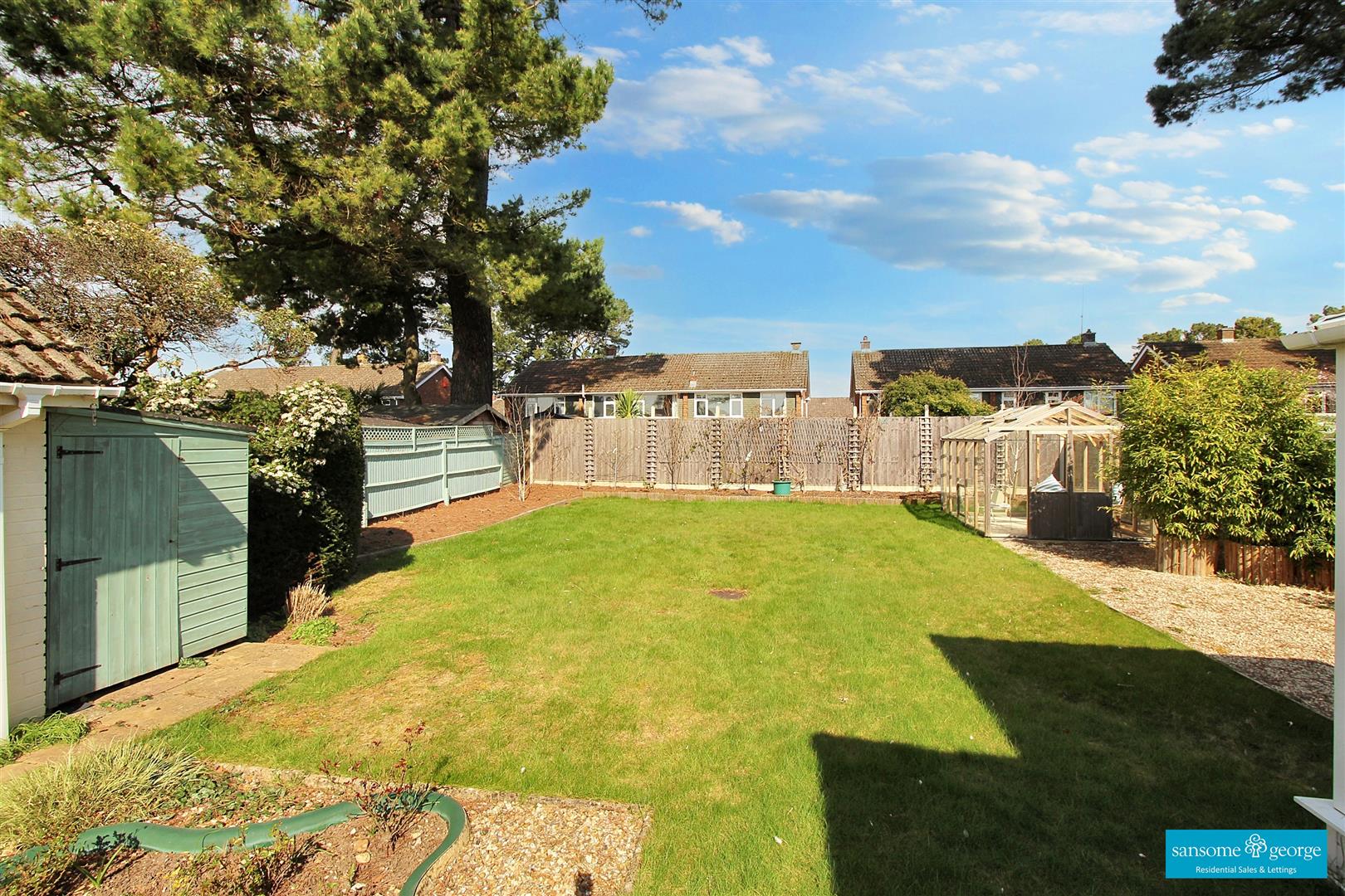 2 bed property in Highfield Road, Reading